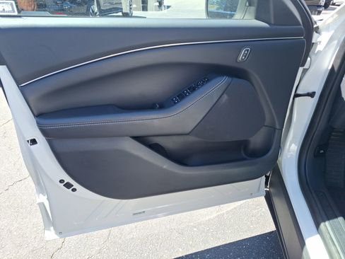Used 2023 Ford Mustang Mach-E Select RWD image 11