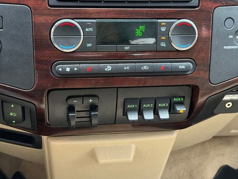 Used 2010 Ford F250 4x4 SuperCab Super Duty image 21