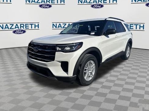 New 2026 Ford Explorer Active image 3