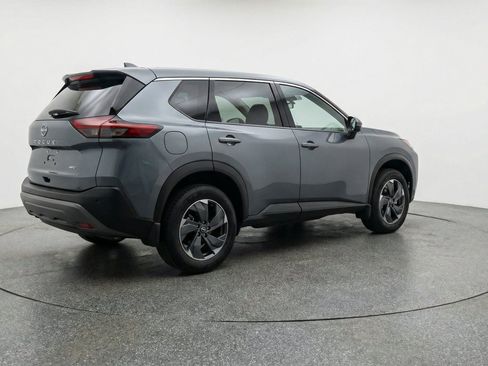 Used 2025 Nissan Rogue SV FWD image 9