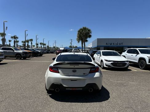 Used 2025 Toyota GR86 Premium image 15