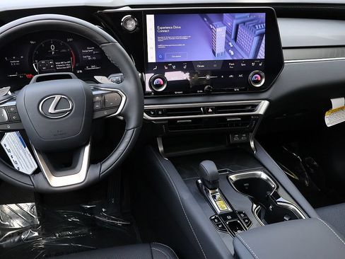 New 2026 Lexus RX 350 Premium Plus w/ Convenience Package AWD/4WD image 17
