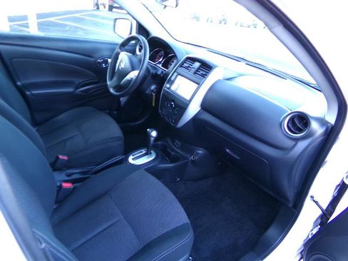 Used 2019 Nissan Versa SV image 30