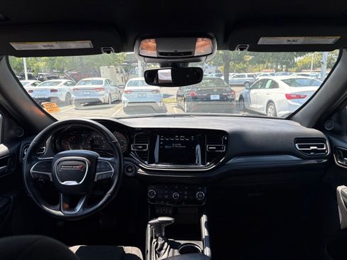 Used 2024 Dodge Durango SXT image 27