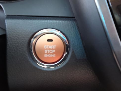 Used 2021 Toyota Camry XSE image 16