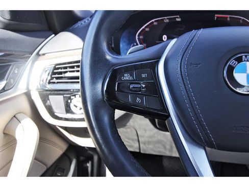 Used 2020 BMW 530i w/ Convenience Package image 17