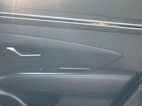 Used 2024 Hyundai Tucson SE image 14