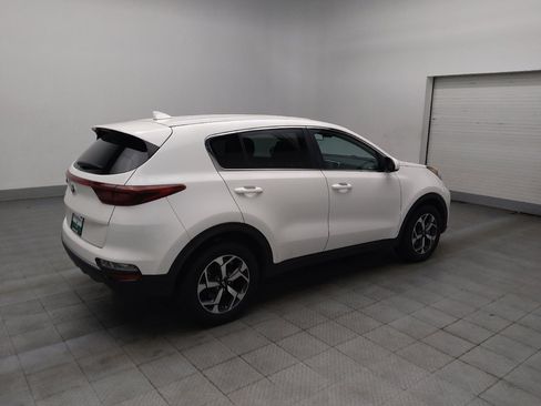 Used 2020 Kia Sportage LX image 10
