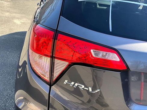 Used 2018 Honda HR-V EX-L image 28