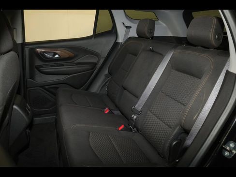 Used 2019 GMC Terrain SLE w/ Driver Convenience Package AWD/4WD image 18