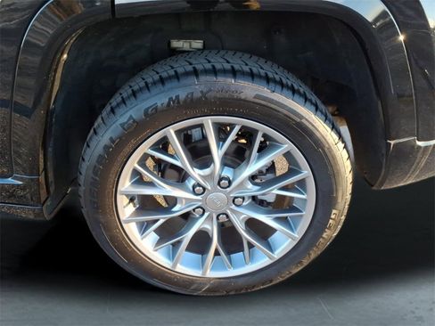 Used 2023 Jeep Grand Cherokee Summit w/ Adv Protech Group IV image 12