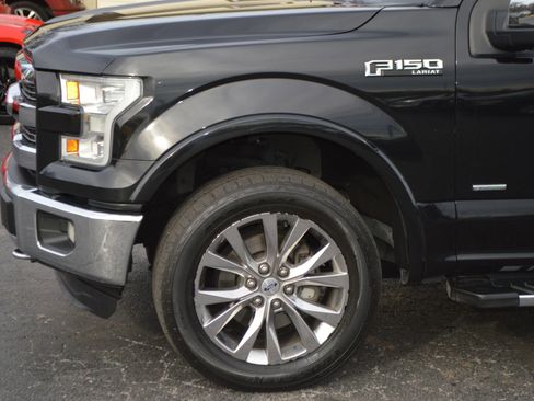 Used 2015 Ford F150 Lariat w/ Equipment Group 502A Luxury image 3