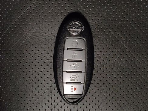 Used 2017 Nissan Murano SL image 32