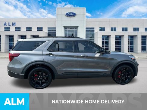 Used 2023 Ford Explorer ST w/ Equipment Group 401A AWD/4WD image 4