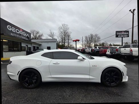 Used 2022 Chevrolet Camaro LT w/ RS Package RWD image 5