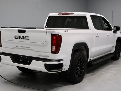 Used 2024 GMC Sierra 1500 Elevation w/ LPO, Elevation Black Package AWD/4WD image 10