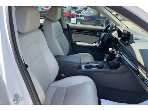 Used 2024 Honda Civic EX-L image 19