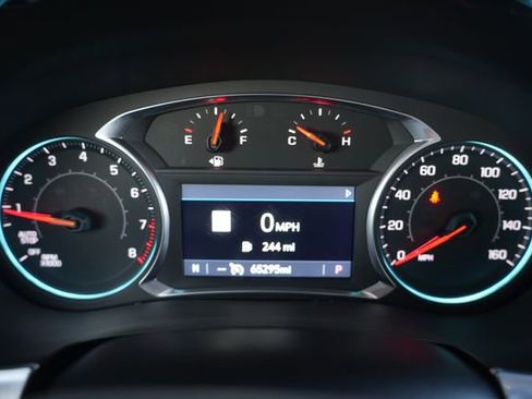 Used 2021 Chevrolet Traverse LT w/ LT Premium Package image 30