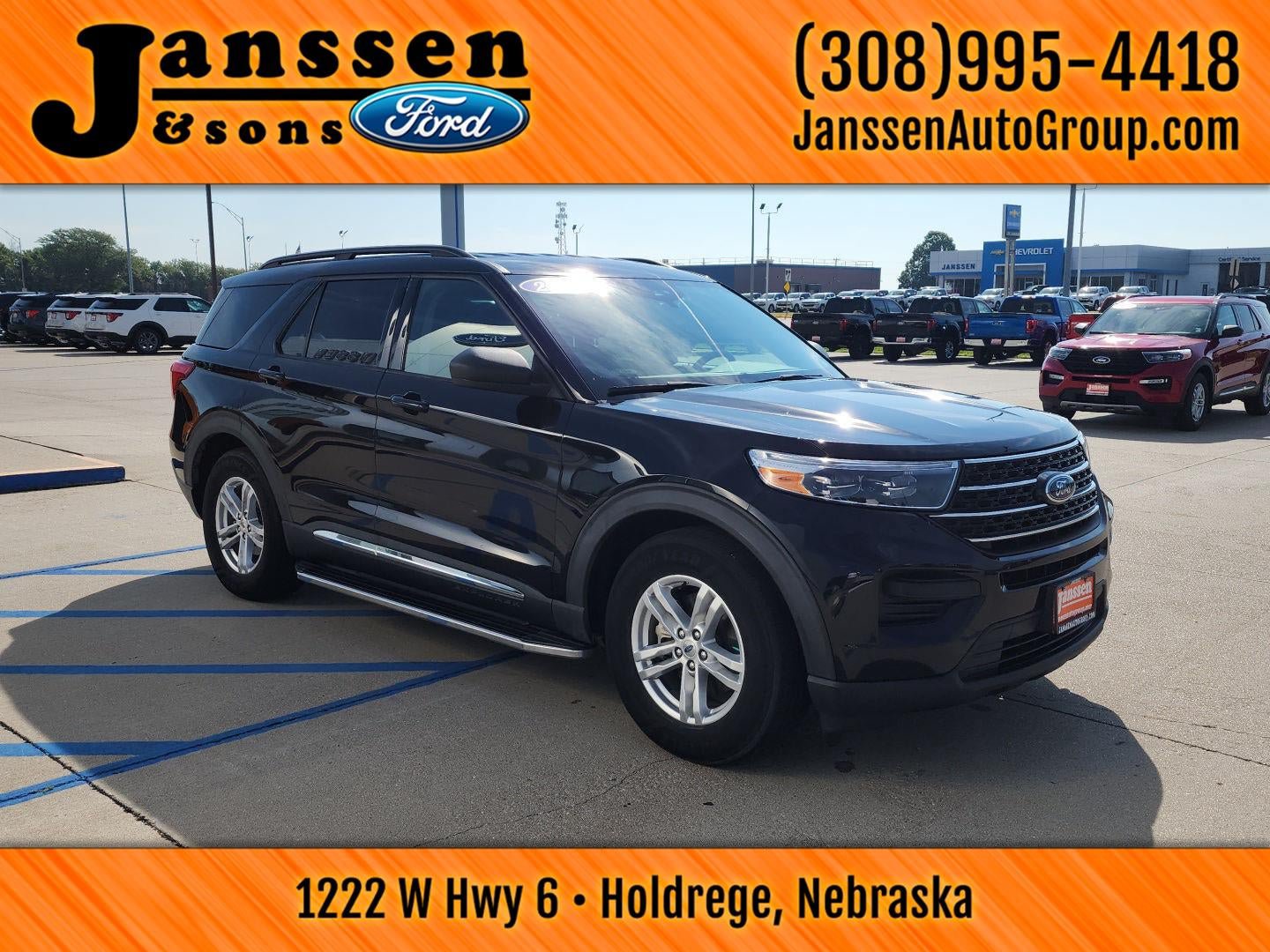 Used 2021 Ford Explorer XLT RWD image 4
