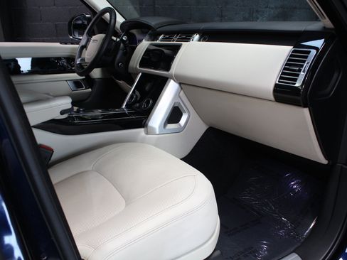Used 2021 Land Rover Range Rover P525 Westminster Edition AWD/4WD image 40
