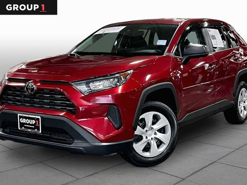 Certified 2022 Toyota RAV4 LE AWD/4WD image 1