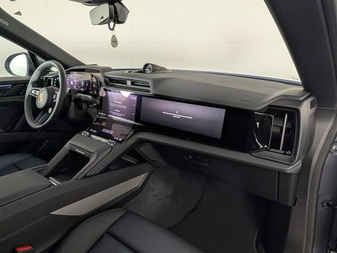 New 2026 Porsche Cayenne S AWD/4WD image 20