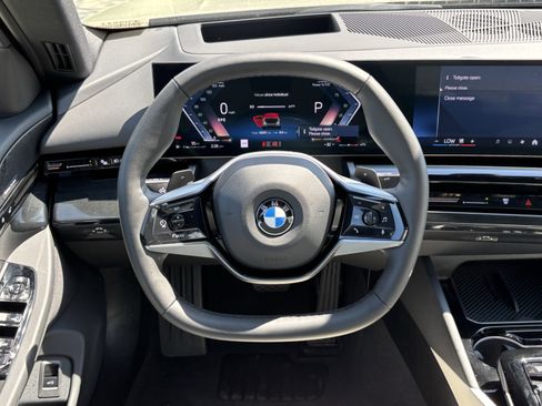 Certified 2026 BMW 530i RWD image 16