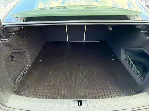 Used 2021 Audi A4 2.0T Premium w/ Convenience Package image 12