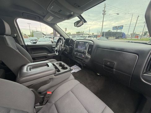 Used 2017 Chevrolet Silverado 1500 LT w/ All Star Edition AWD/4WD image 13