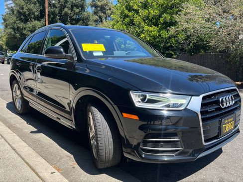 Used 2017 Audi Q3 2.0T Premium Plus w/ Premium Plus Package AWD/4WD image 10