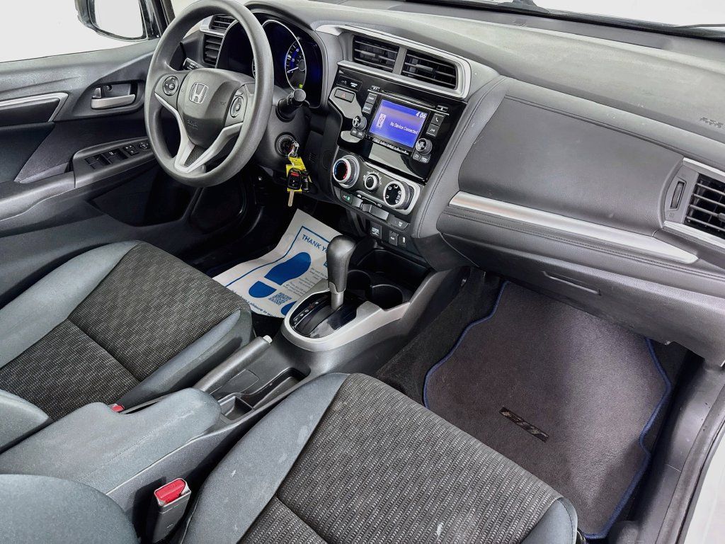 Used 2015 Honda Fit LX image 30