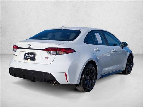 Certified 2025 Toyota Corolla SE image 7