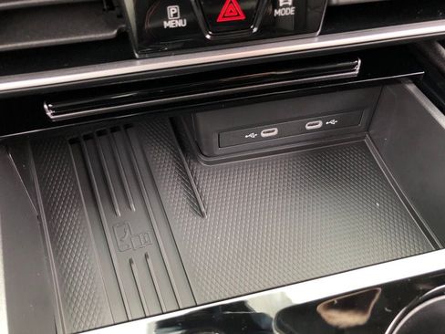 New 2026 Volkswagen Atlas Peak Edition AWD/4WD image 28