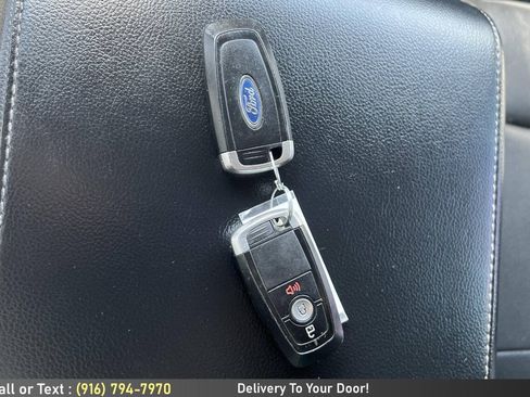 Used 2019 Ford F150 Lariat w/ Trailer Tow Package AWD/4WD image 17