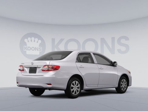 Used 2012 Toyota Corolla L FWD image 4