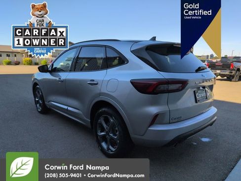 Certified 2023 Ford Escape ST-Line AWD/4WD image 7