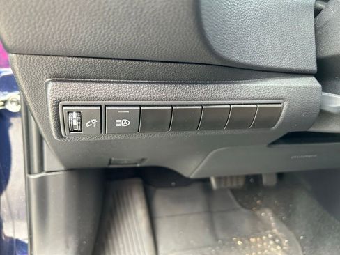 Certified 2024 Toyota Corolla SE FWD image 17