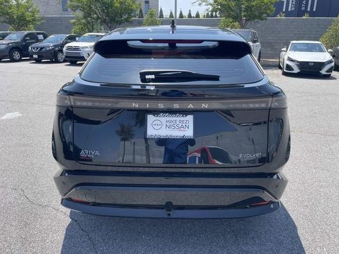 Certified 2024 Nissan Ariya FWD image 5