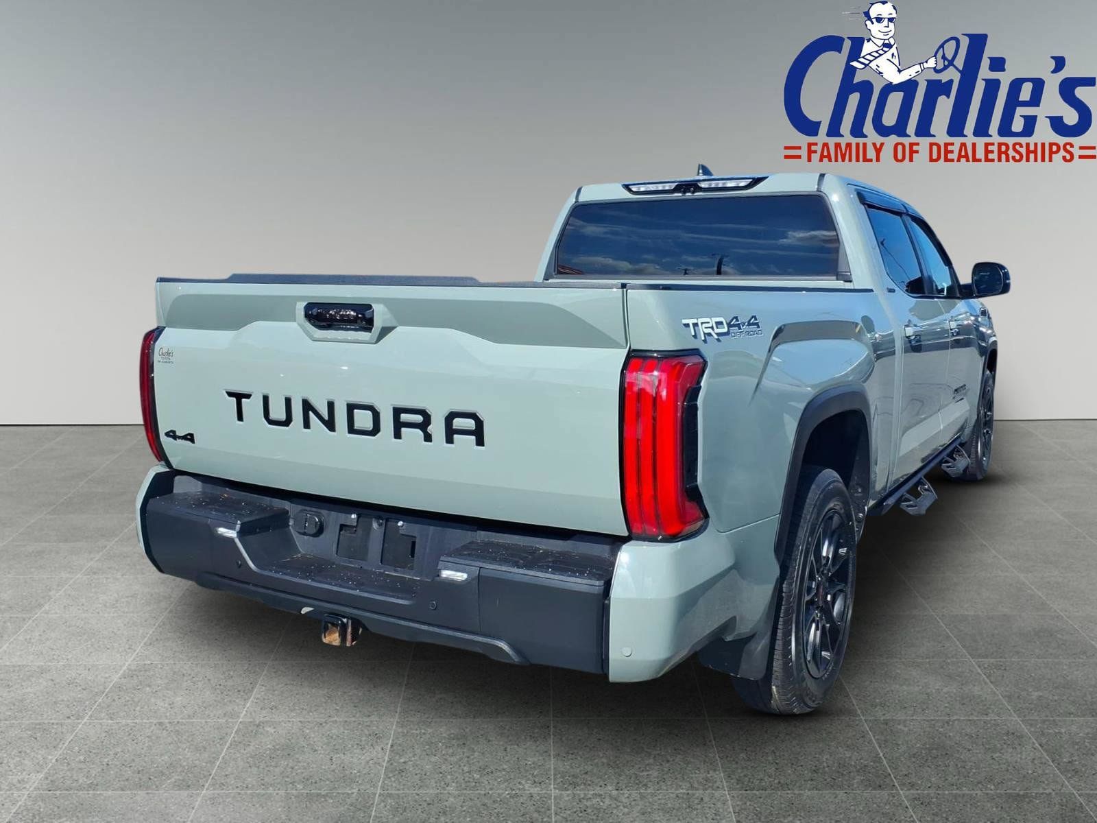 Used 2024 Toyota Tundra Limited w/ TRD Off-Road Package AWD/4WD image 4