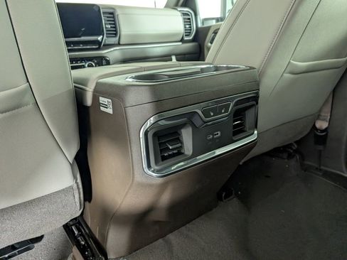 New 2025 GMC Sierra 2500 SLT w/ SLT Premium Package image 32