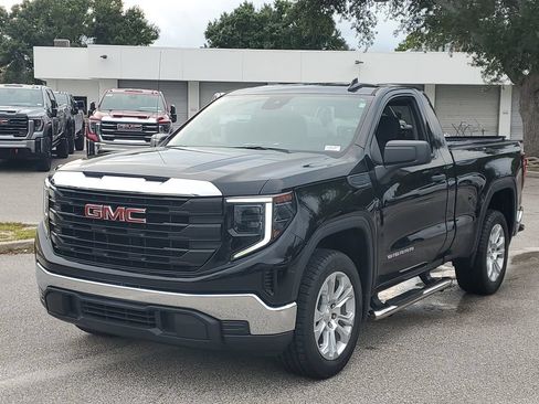 Certified 2023 GMC Sierra 1500 Pro RWD image 3