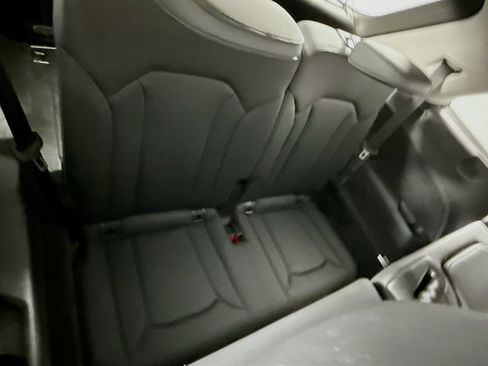 Used 2022 Audi Q7 3.0T Premium Plus AWD/4WD image 29