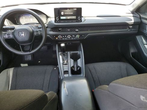 Used 2024 Honda Accord EX image 11