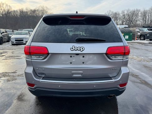 Used 2017 Jeep Grand Cherokee Limited w/ Luxury Group II image 4