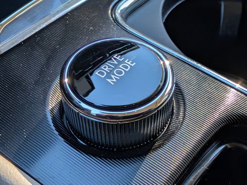 Used 2021 Lincoln Corsair Reserve image 33