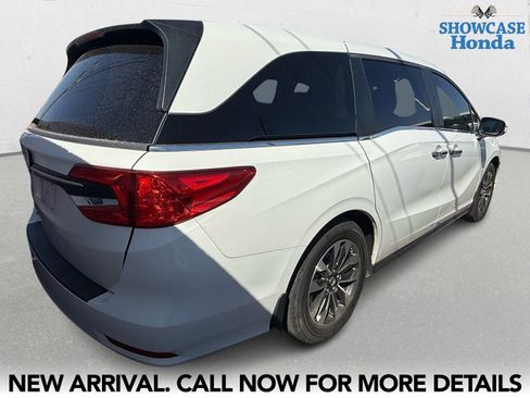 Used 2023 Honda Odyssey EX-L image 5