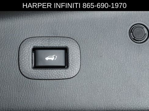 Used 2024 INFINITI QX80 Premium Select w/ Cargo Package image 32