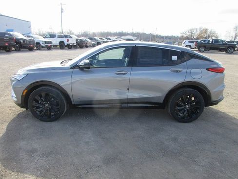 New 2026 Buick Envista Sport Touring w/ Convenience I Package image 9