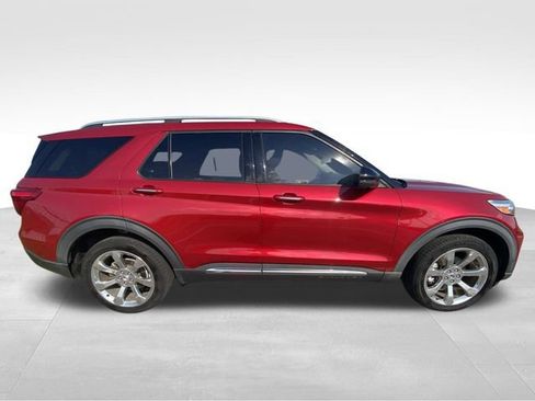 Used 2020 Ford Explorer Platinum w/ Premium Technology Package AWD/4WD image 12