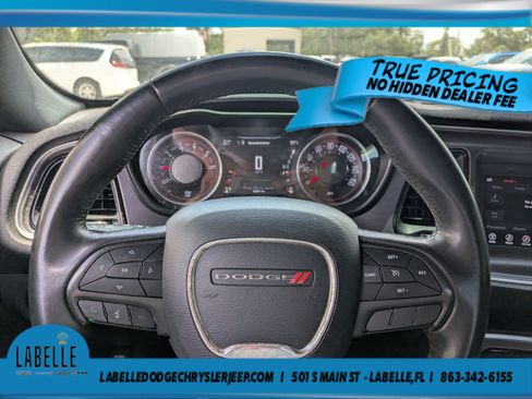 Used 2018 Dodge Challenger SXT RWD image 25